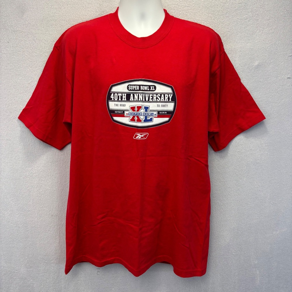 Super Bowl XL Detroit 2006 T-Shirt Men Large Red Reebok 40th Anniversary Tee